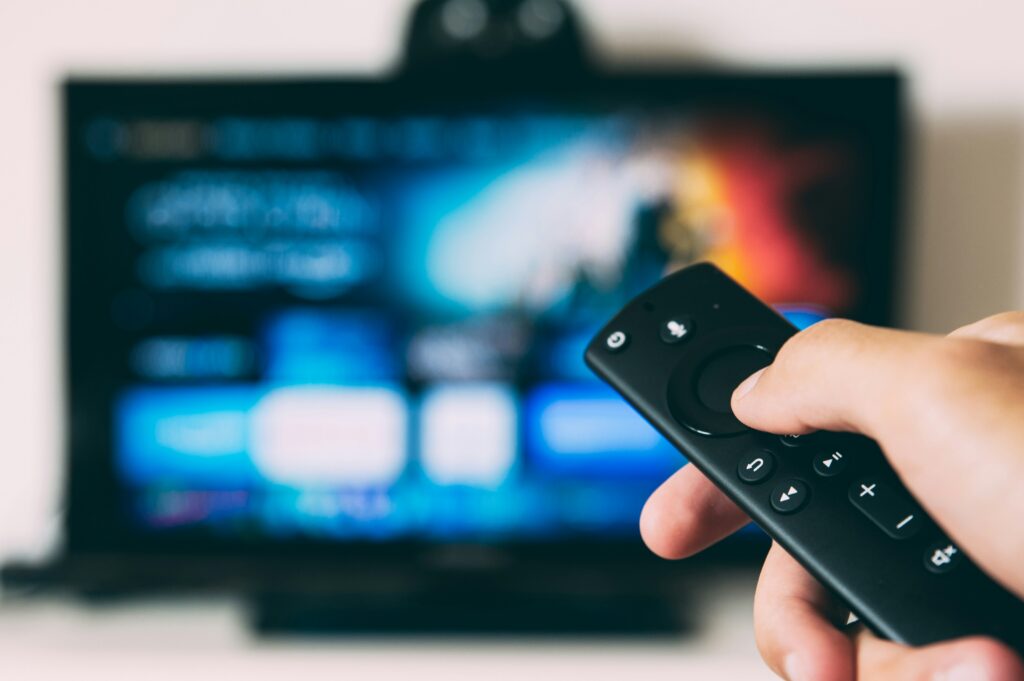 Smart TV streaming UK IPTV free trial channels in HD